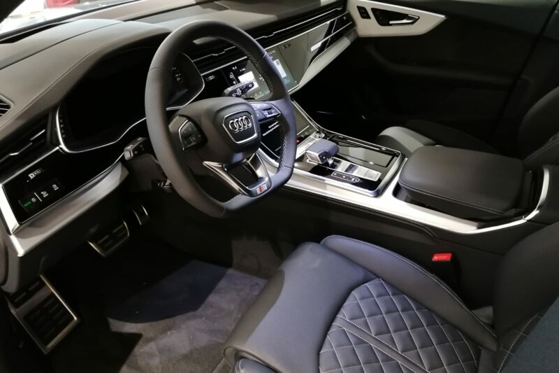 Q7 interieur