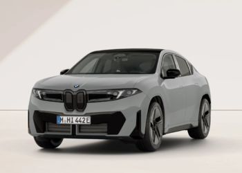BMW iX4 40 xDrive Sonderkontingent